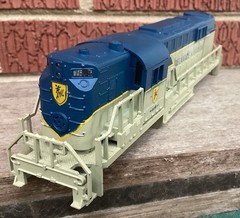 HO Life-Like, RS-11 Diesel, DELAWARE & HUDSON Shell & Chassis only