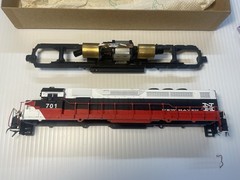 HO Custom New Haven Locomotive Project Lot – Does Not Run