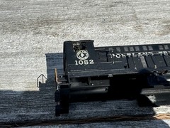 Portland Terminal Diesel Locomotive *SHELL* HO Scale