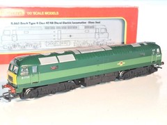 Hornby R863 BR Diesel Type 4 Class 47. Lights. In Excellent Cond. Boxed. OO