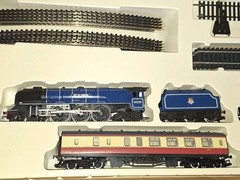 Hornby R699 The Caledonian Boxed Set & Track. New Old Stock. Mint Cond. OO