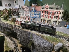 Bachmann Branchline BR 6p Rebuilt Royal Scott Steam Locomotive 31-227 OO…