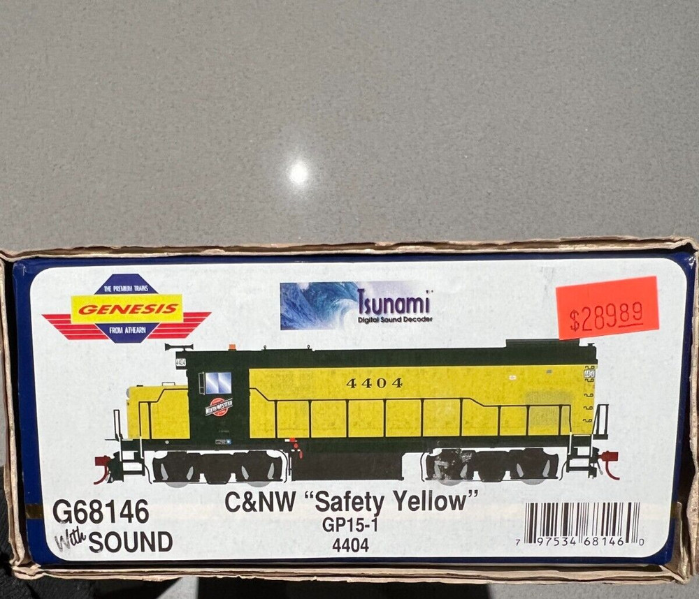 Genesis C&NW “Safety Yellow” Road# 4404 GP15-1 Item# G68146 with SOUND