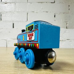 Sodor Day Thomas – Thomas the Tank Engine & Friends Wooden Railway Trains