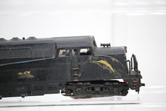 HO Gauge 1:87 Scale AHM Tempo Custom Painted Diesel Locomotive EMD BL-2