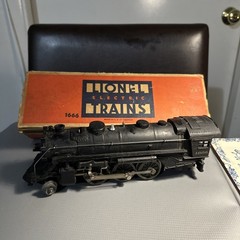 Lionel Locomotive Die-Cast Black Engine 1666 with Original Box