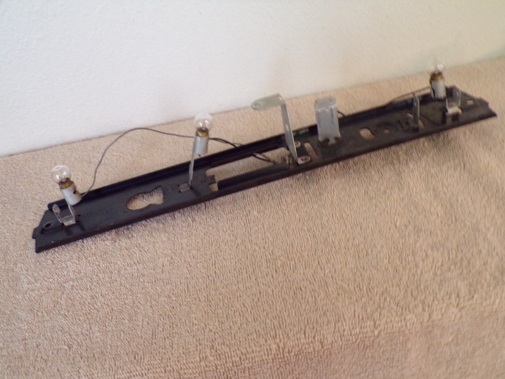 Vintage Original Lionel 400 404 Budd Car, super sharp frame, no battery damage