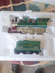 Thomas Kinkaid Hawthorne Village Christmas Express Locomotive & Tender