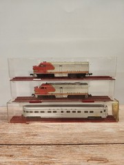 Nice~Vintage~Lot of 3~MRC~SANTA FE~Locomotives & Vista Dome~In Boxes~Untested~N