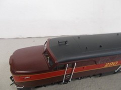 PROTO ~ GULF MOBILE & OHIO PA-1 POWERED LOCOMOTIVE # 290 ~HO SCALE