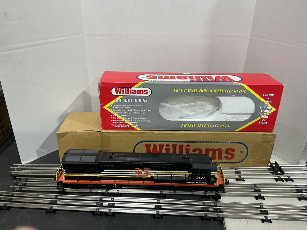 Williams Cab #2527 U33-22 U33C New Haven Locomotive pre-owned H.1.D