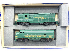 Athearn HO Western Pacific 2205 F7A/GP9 Diesel Locomotive Set-1 Powered/1 Dummy