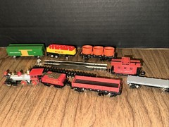 N- Scale ” Union Pacific JUPITER” Locomotive & Tender With Passenger Cars