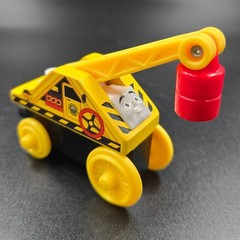 Thomas & Friends Wood Kevin the Crane Yellow Magnetic Wooden Railway GGG76