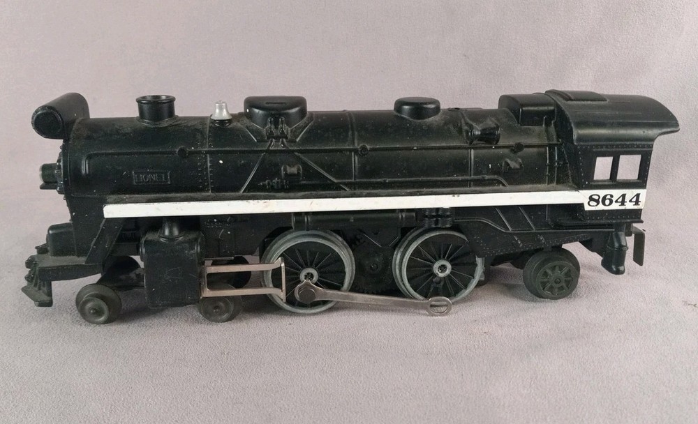 Lionel 8644 O Guage 4-4-2 Steam Locomotive (For Parts)