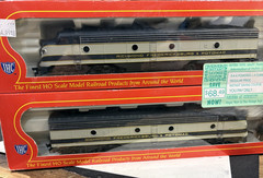 DCAS- IHC- R F & Potomac #1944 E-8 Dual AA Long Diesels Powered & Dummy ho NOS