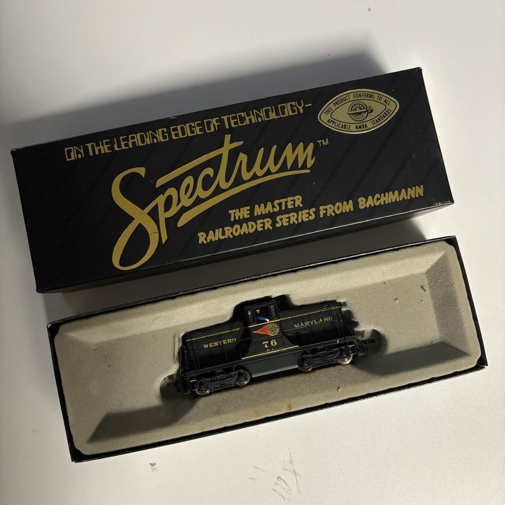 Bachmann Spectrum HO GE 44 Ton Diesel Switcher Western Maryland #75 W/ Box WORKS