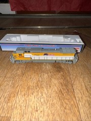 atlas n scale union pacific Building America 9299 Locomotive Dash 8-40C New