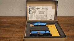Athearn Special Edition – Locomotive Special SW1000 W/ Wide Vision Caboose