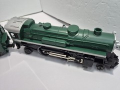 Lionel SPECIAL HOLIDAY TRADITION 4-4-2 Locomotive #1224 & WHISTLE Tender O Scale