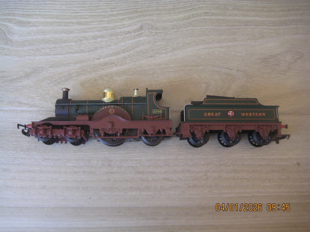 TRIANG/HORNBY RAILWAYS GWR 4-2-2 LORD of the ISLES STEAM LOCO. (Runs Well)