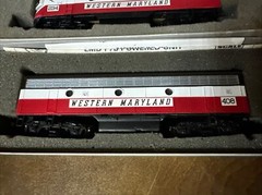 HO scale Bachmann F7A & F7B Western Maryland Circus Colors both powered NOS