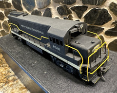 Trains Inc. HO Brass GE U25B New York Central #2518 – Running Issues Pre-Owned