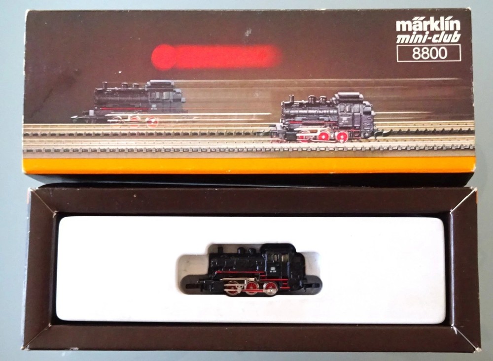 Z Scale Marklin 8800 0-6-0 DB 89 Steam Locomotive LNIB