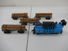 MDC Roadhouse Mythical Empires Climax 2787 Campbell Lumber + 4 Kadee Log Cars