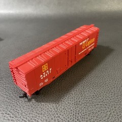 Tyco VINTAGE HO Scale AT&SF/EL CAPITAN 50′ PLUG DOOR BOX CAR w Box