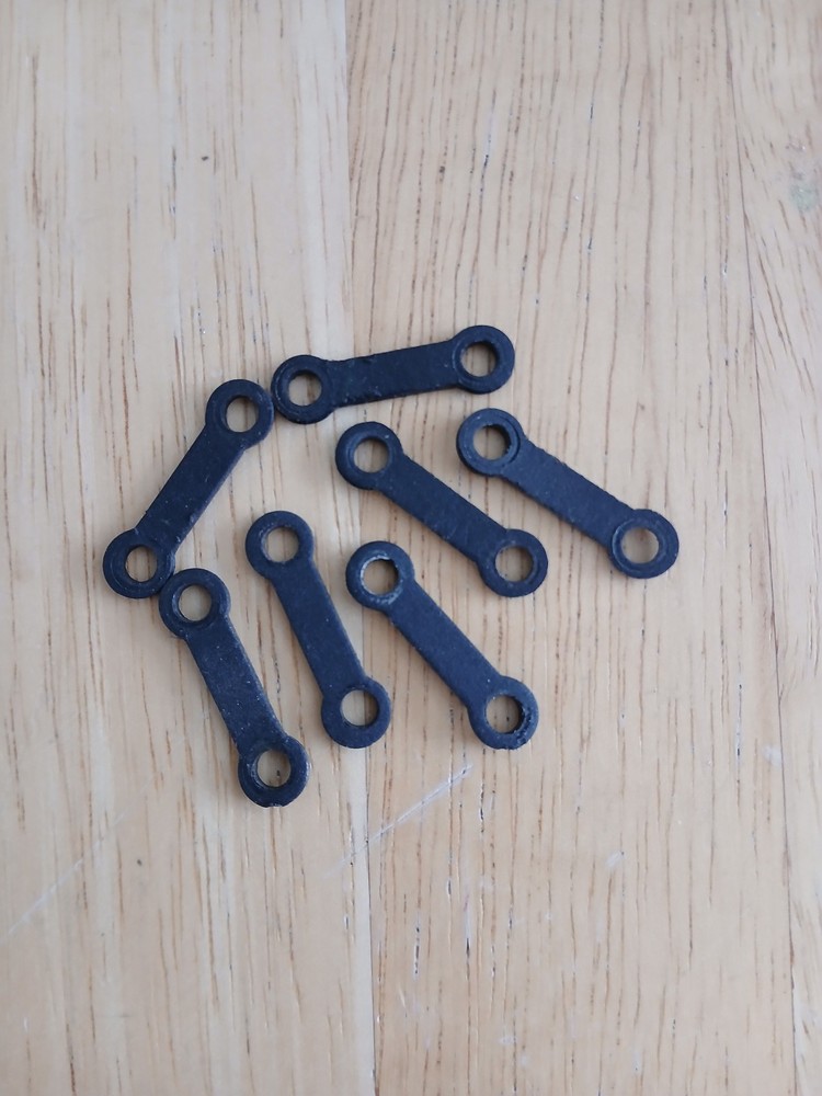 Vintage HO scale Tyco/Mantua Locomotive to tender drawbar connector part