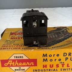 Athearn HO hustler industrial switcher 199-4:95 Cab #56 With Original Box