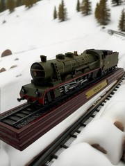 PLM Pacific Locomotive, Static Model Display Train 12”x1.75”x2”