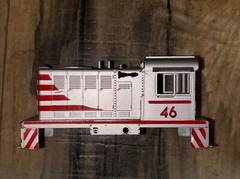 Athearn #46 Silver/Red Hustler Diesel Switcher Engine Locomotive Shell, HO Scale