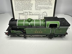 Mainline N2 Class 0-6-2T LNER 9522 Ho Scale