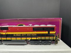 MTH 20-20451-1 Kansas City Southern KCS SD70MAC diesel engine #3922 PS3 LNIB