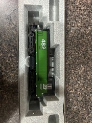 Kato emd nw2 phase2 ho switcher