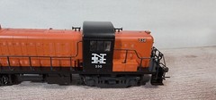 New Haven Railroad ALCO RS-3 Diesel Locomotive 550 Atlas Kato Drive HO Scale