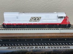 SOO LINE U30C SPEED LETTERS LOW HOOD DC/DCC Ready ” MASTER SILVER ” HO Scale NEW