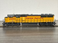 Athearn Genesis HO G67381 SD60M Locomotive Union Pacific 2500 w/DCC & Snd *Used