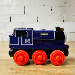 Charlie – Thomas the Tank Engine & Friends Wooden Railway Magnet Trains